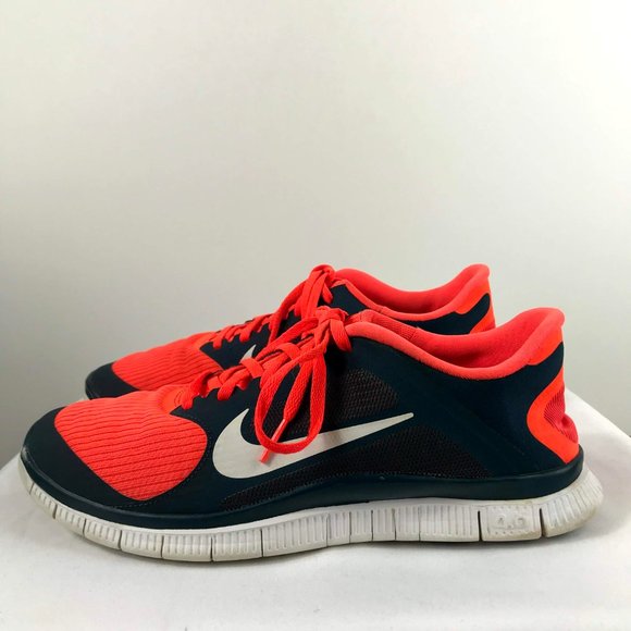 NIKE Free 4.0 v3 - Size 9 - Picture 5 of 7
